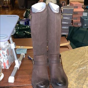 NEW UGG THOMSEN BOOTS